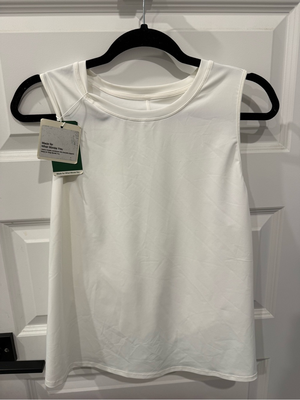 NWT HALARA White Sleeveless Performance Tank